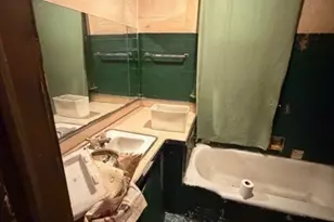 10800 Crestwood Ave, Loveland, OH 44104 - Photo 31