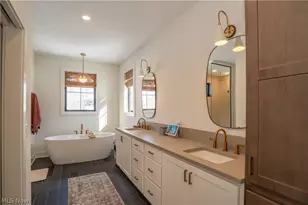 446 Brenelle Ln, Medina, OH 44256 - Photo 29