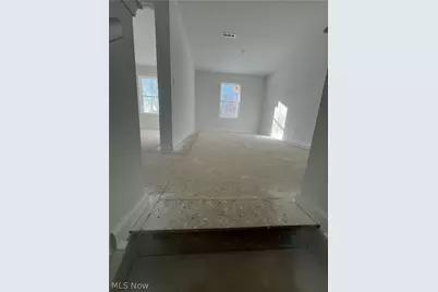 413 Pheasant Run, Elyria, OH 44035 - Photo 5