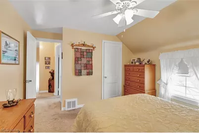 20718 Stanford Avenue, Fairview Park, OH 44126 - Photo 17