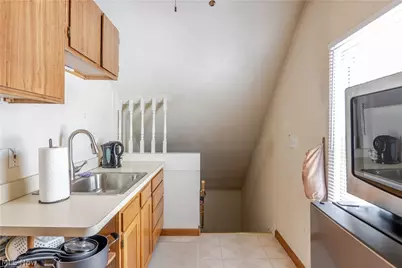 1368 Marlowe Avenue, Oakwood, OH 44107 - Photo 31