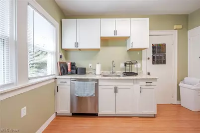 1368 Marlowe Avenue, Oakwood, OH 44107 - Photo 17