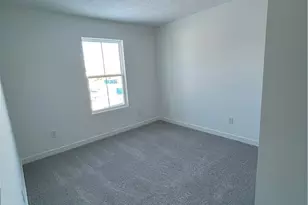 502 Cedarwood Trl, Elyria, OH 44035 - Photo 5