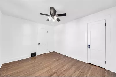 14404 Bayes Avenue, Oakwood, OH 44107 - Photo 27