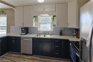 1914 S Bayview Dr, Lakeside Marblehead, OH 43440 - Photo 23