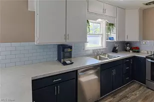 1914 S Bayview Dr, Lakeside Marblehead, OH 43440 - Photo 21