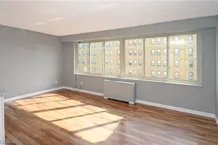 12520 Edgewater Dr, Oakwood, OH 44107 - Photo 5