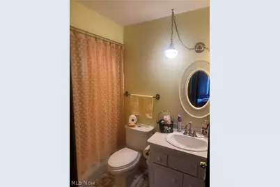 20930 Halworth Road, Huber Heights, OH 44122 - Photo 17