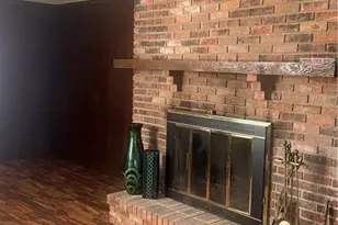 20930 Halworth Rd, Huber Heights, OH 44122 - Photo 7