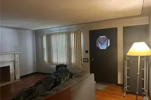 2328 Connecticut Ave, Youngstown, OH 44509 - Photo 3