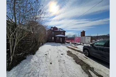 813 Marietta Street, Zanesville, OH 43701 - Photo 35