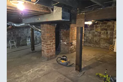 813 Marietta Street, Zanesville, OH 43701 - Photo 31