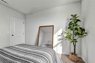 2688 Himelrigh Blvd, Barberton, OH 44203 - Photo 21