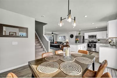 2688 Himelrigh Boulevard, Barberton, OH 44203 - Photo 11