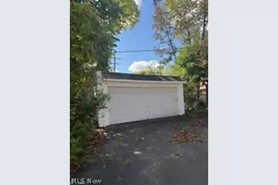 2448 Charney Road, Cleveland Heights, OH 44118 - Photo 3