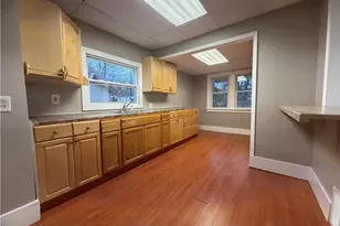 379 Noble Ave, Akron, OH 44320 - Photo 5