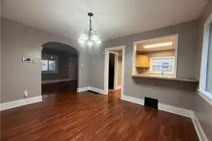 379 Noble Ave, Akron, OH 44320 - Photo 11