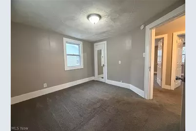 379 Noble Avenue, Akron, OH 44320 - Photo 21