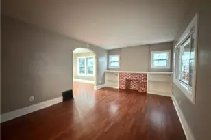 379 Noble Ave, Akron, OH 44320 - Photo 13