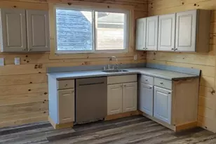 229 N 6th St, Coshocton, OH 43812 - Photo 7