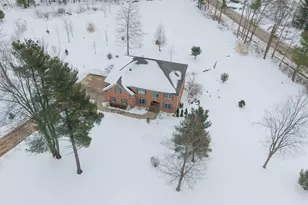 11355 Beechnut Ln, Chardon, OH 44024 - Photo 3