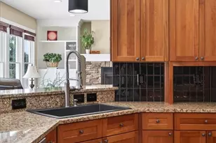 11355 Beechnut Ln, Chardon, OH 44024 - Photo 13