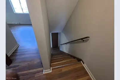 1639 Liberty Drive, Akron, OH 44313 - Photo 11