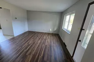 1639 Liberty Dr, Akron, OH 44313 - Photo 3