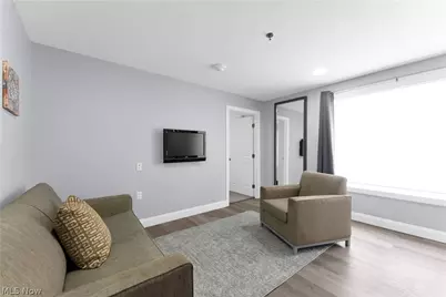 797 E Market Street #213, Akron, OH 44305 - Photo 15