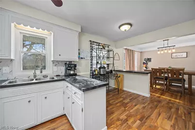 6888 Reid Drive, Loveland, OH 44130 - Photo 9