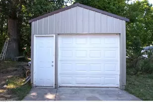 531 Audrey Ln, Struthers, OH 44471 - Photo 15