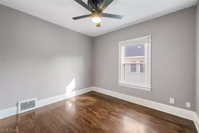 14521 Garfield Avenue, Oakwood, OH 44107 - Photo 13