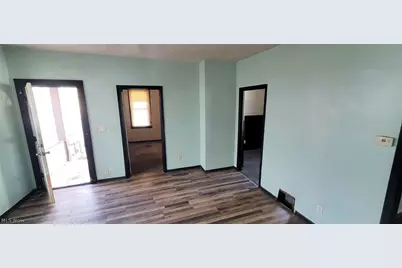 3219 W 33rd Street, Loveland, OH 44109 - Photo 3