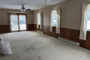 5654 Chestnut St, Andover, OH 44003 - Photo 9