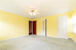 4489 Silsby Rd, University Heights, OH 44118 - Photo 17