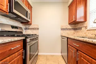 4489 Silsby Rd, University Heights, OH 44118 - Photo 13