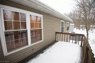 1327 Fox Run Dr, Youngstown, OH 44512 - Photo 27