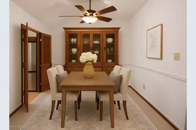 1327 Fox Run Drive, Youngstown, OH 44512 - Photo 5