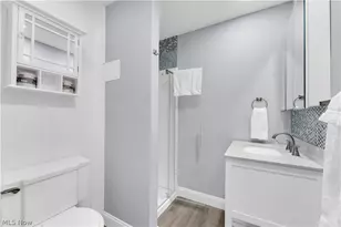 797 E Market St, Akron, OH 44305 - Photo 21