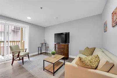 797 E Market Street #221, Akron, OH 44305 - Photo 13