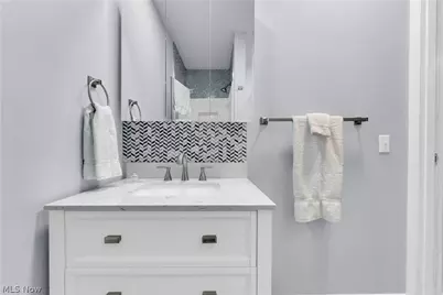 797 E Market Street #221, Akron, OH 44305 - Photo 23