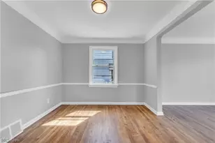 16705 Glendale Ave, Loveland, OH 44128 - Photo 9