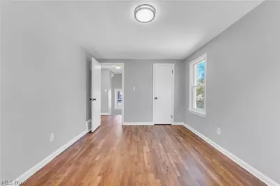 16705 Glendale Avenue, Loveland, OH 44128 - Photo 19