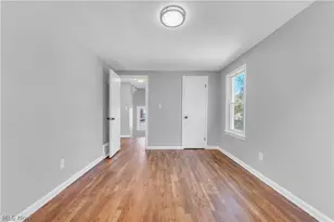 16705 Glendale Ave, Loveland, OH 44128 - Photo 19