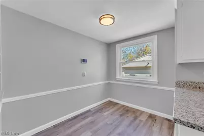 16705 Glendale Avenue, Loveland, OH 44128 - Photo 13