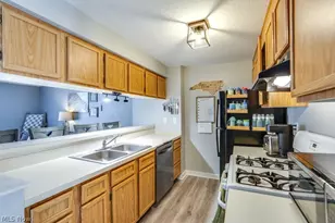 3767 Lake Run Blvd, Stow, OH 44224 - Photo 17