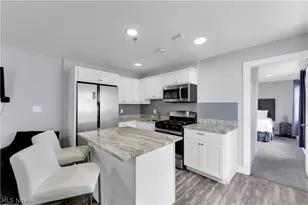 797 E Market St, Akron, OH 44305 - Photo 17