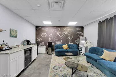 797 E Market Street #319, Akron, OH 44305 - Photo 9