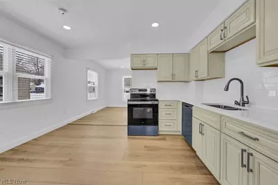 359 Dellwood Road, Avon Lake, OH 44012 - Photo 7