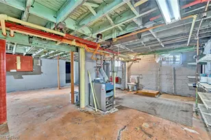 9607 Fuller Ave, Loveland, OH 44104 - Photo 23